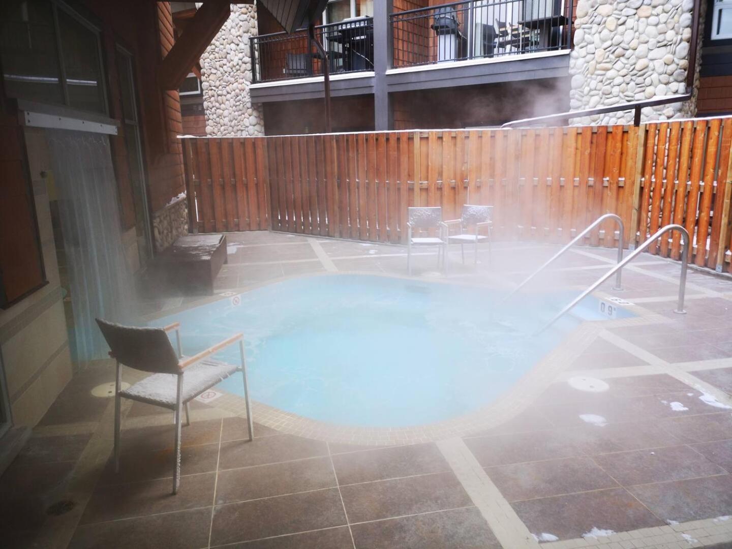 Sweet Condo Canmore Gr：） Bagian luar foto